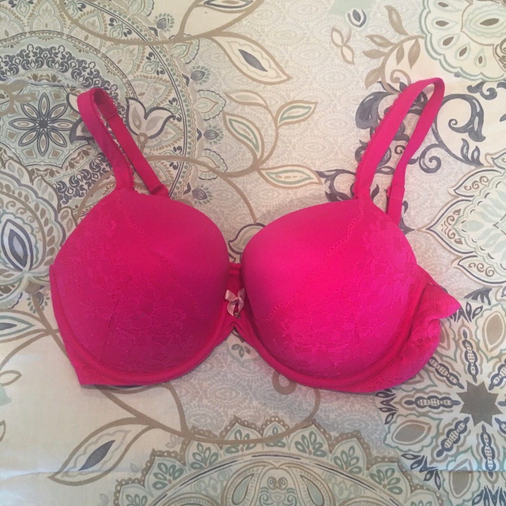 Victoria Secret pink bra